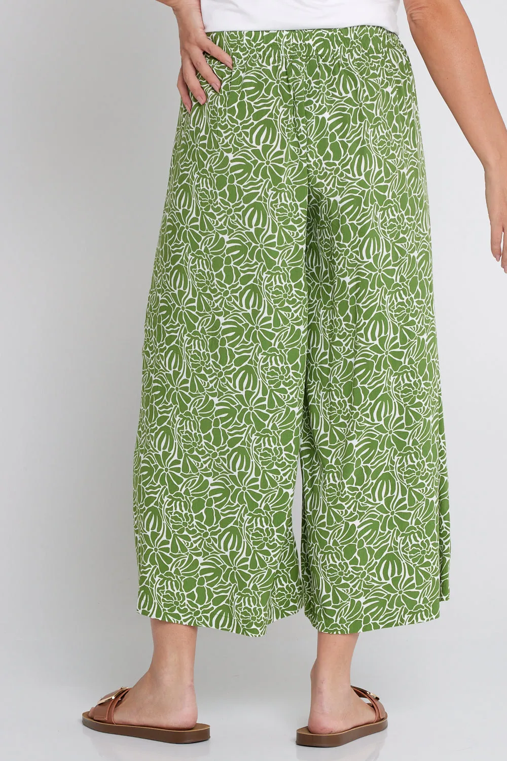 Leaves of Love Print Pants - Avocado